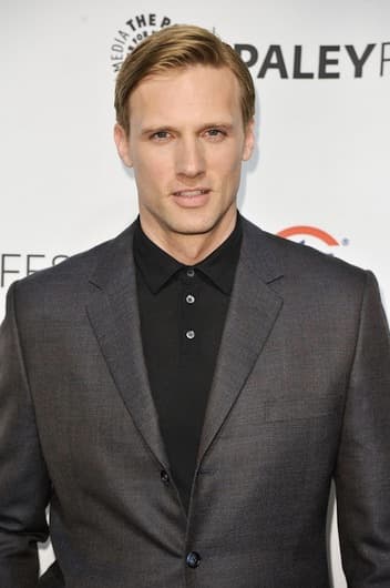 Teddy Sears