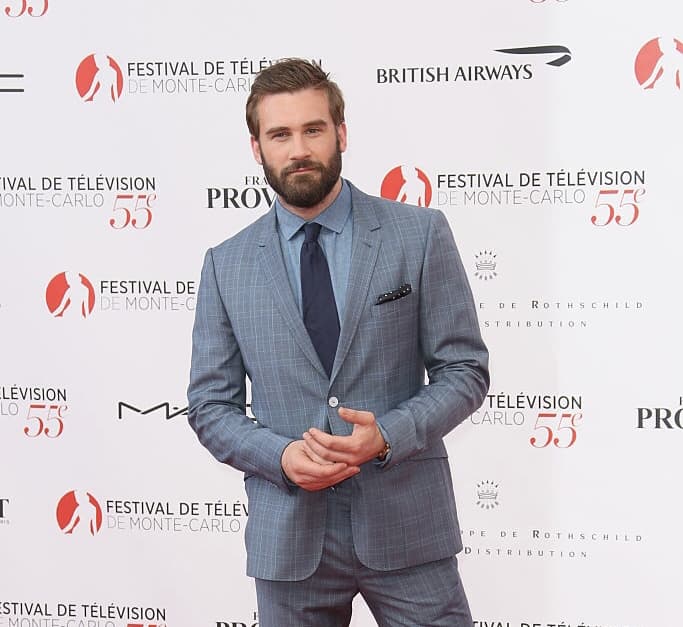 Clive Standen