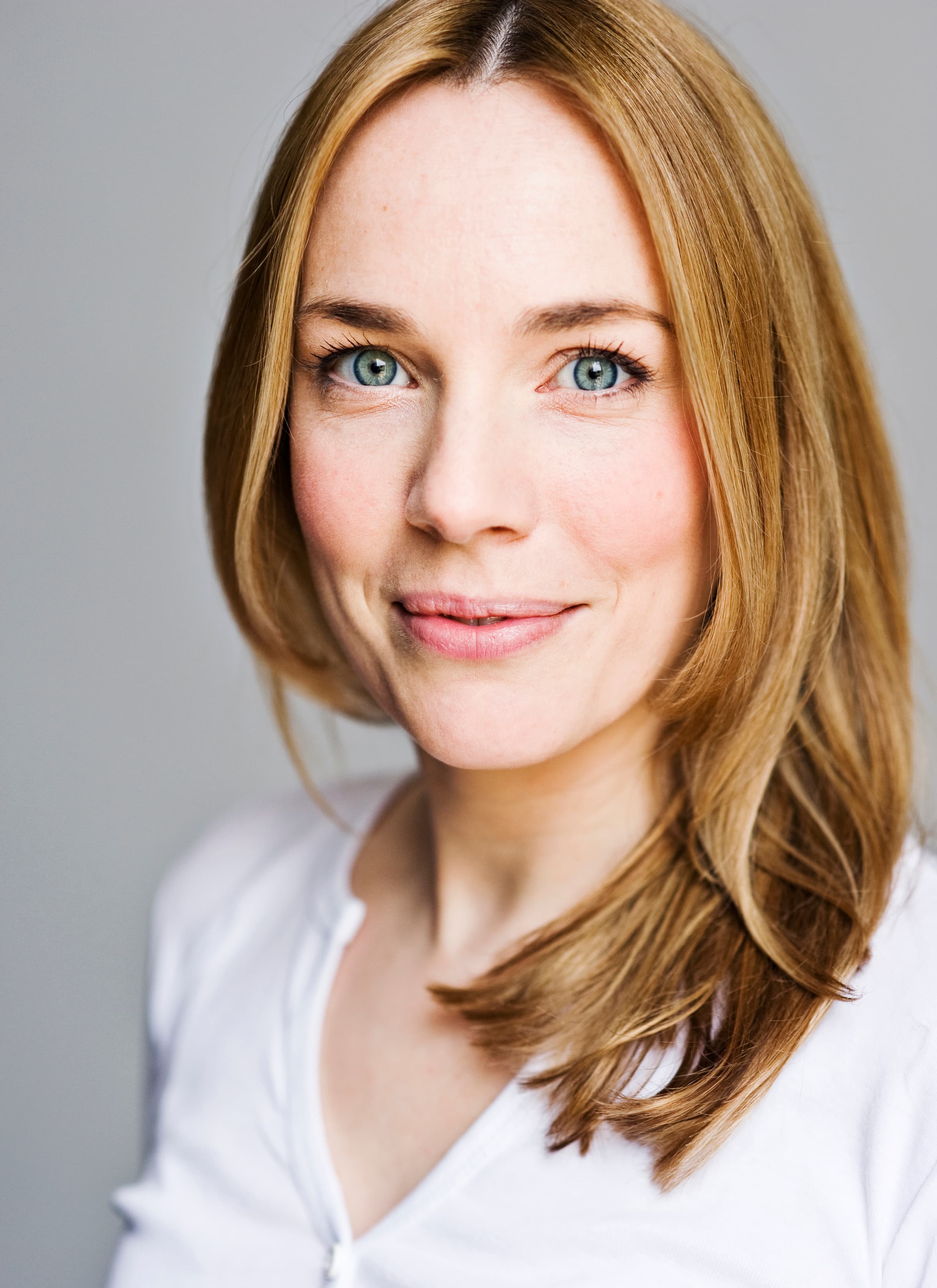 Laura Main