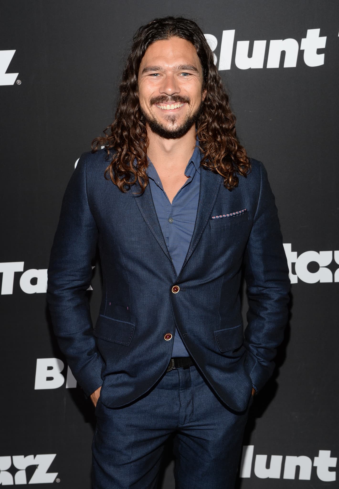 Luke Arnold