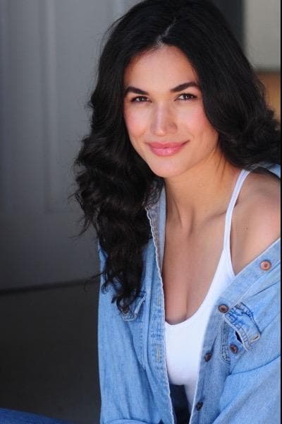 Scarlett Schoeffling