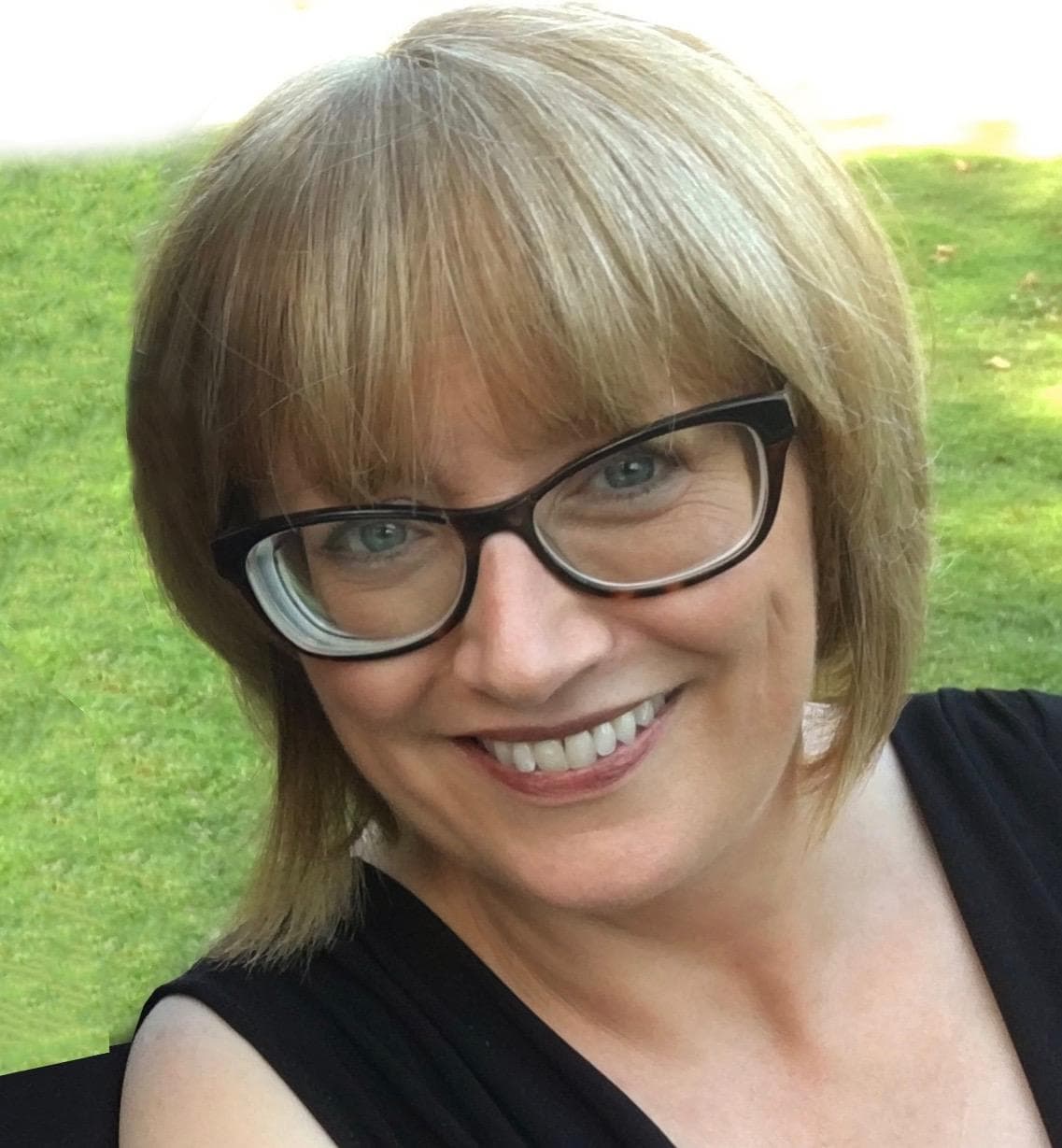 Lotti Pharriss Knowles