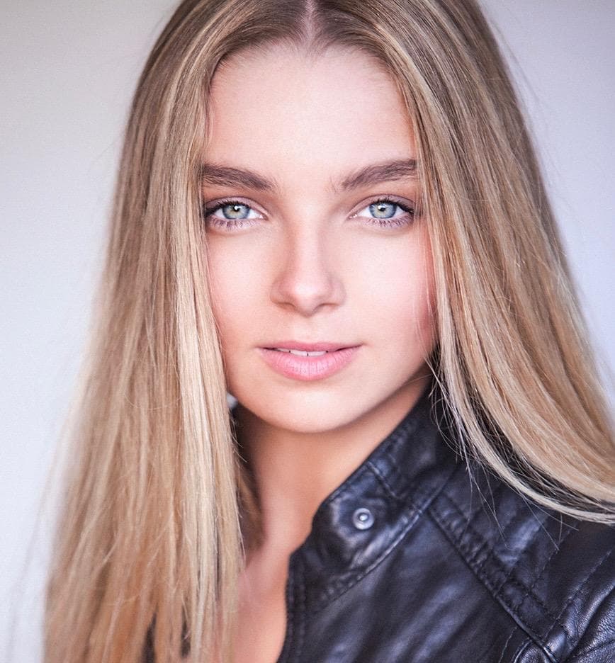 Kayla MacKenzie Stern