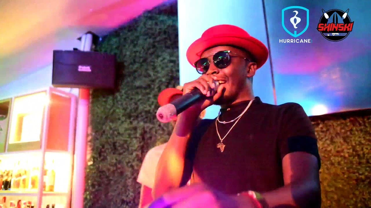 DJ Shinski Live at the Clique Lounge - Nairobi Kenya Dec 2021