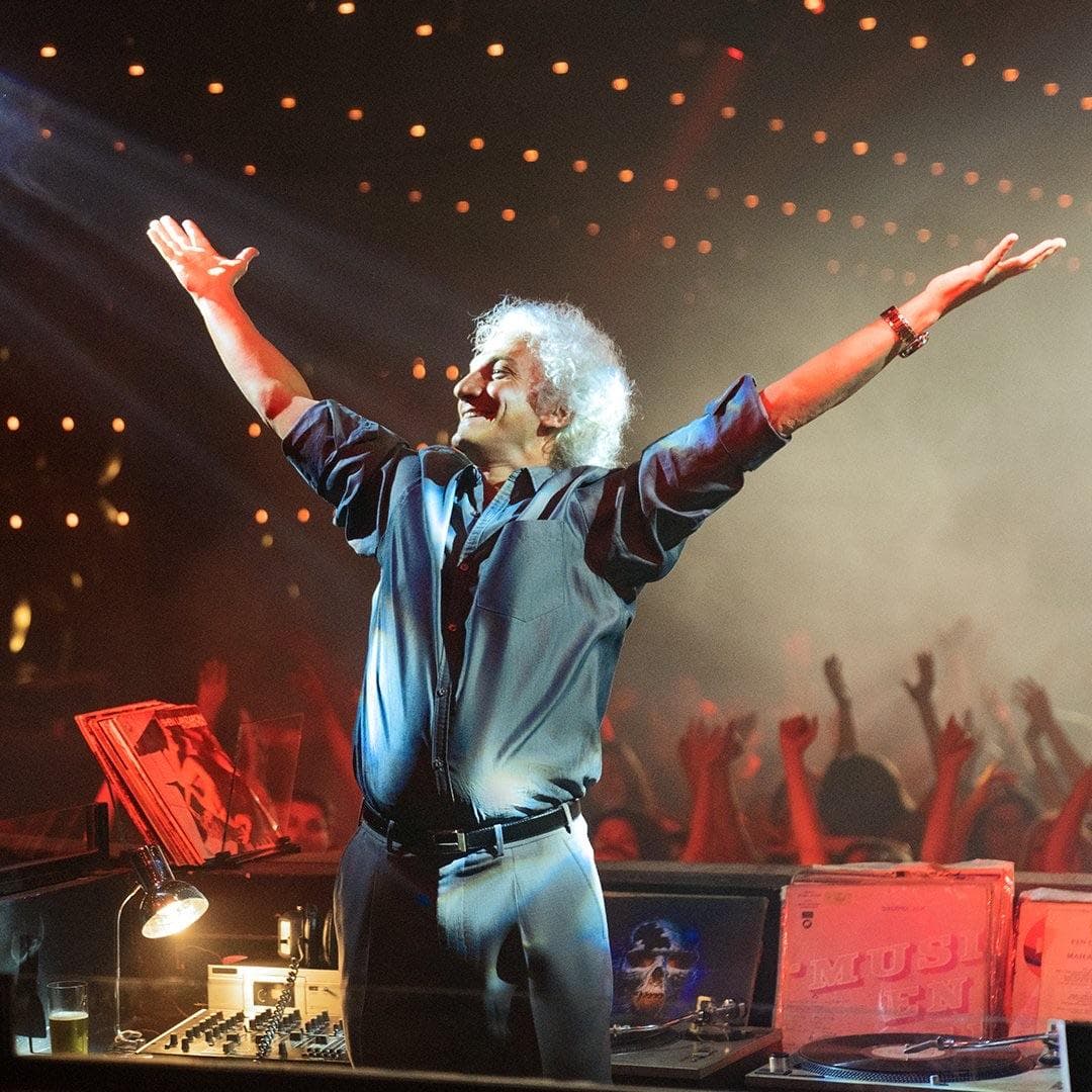 Coppola, El Representante