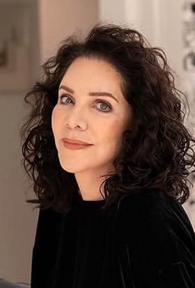 María Amparo Escandón