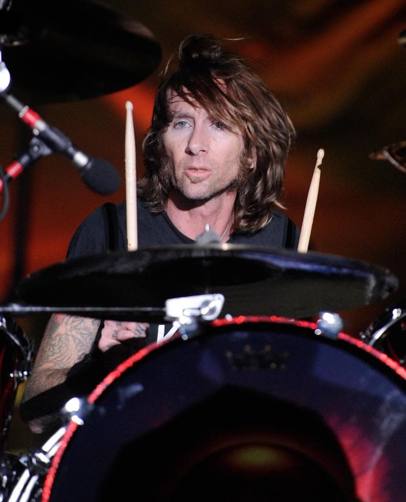 Shannon Larkin
