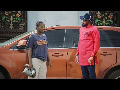 Cest une sale pauvre villageoise mais le riche la rencontré et a fait delle la reine de son cœur