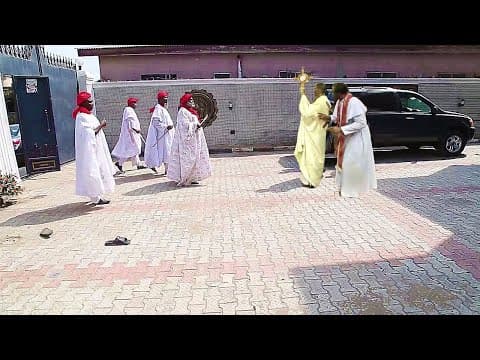Le puissant prêtre de Dieu est venu stopper les méchants sans cœur dans notre village: Nollywood