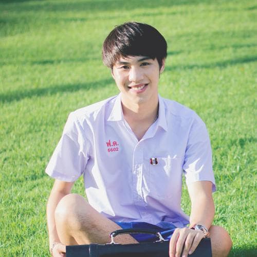 Nawat Phumphothingam