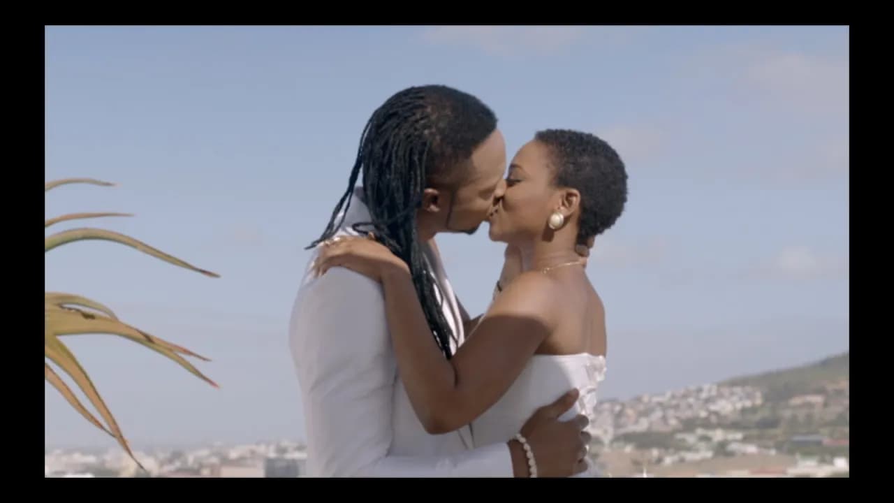 Flavour - Ololufe (feat. Chidinma) [Official Video]