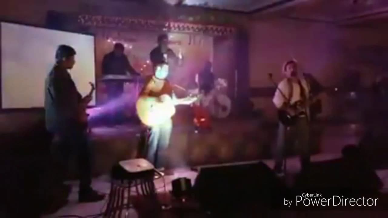 Junaid kamran siddique  (Live)