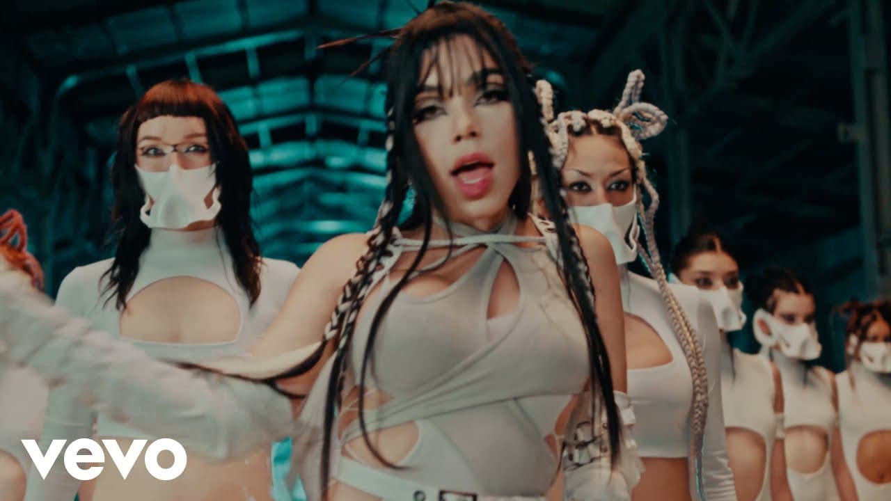 Kenia OS - Mía Mía (Video Oficial)