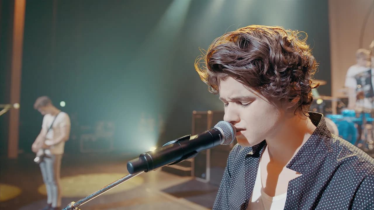 Zayn - Pillowtalk (Cover By The Vamps)