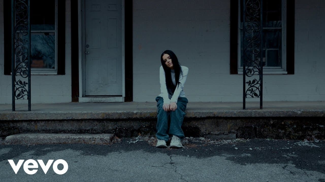 Jessie Murph - They Leave (Official Video)