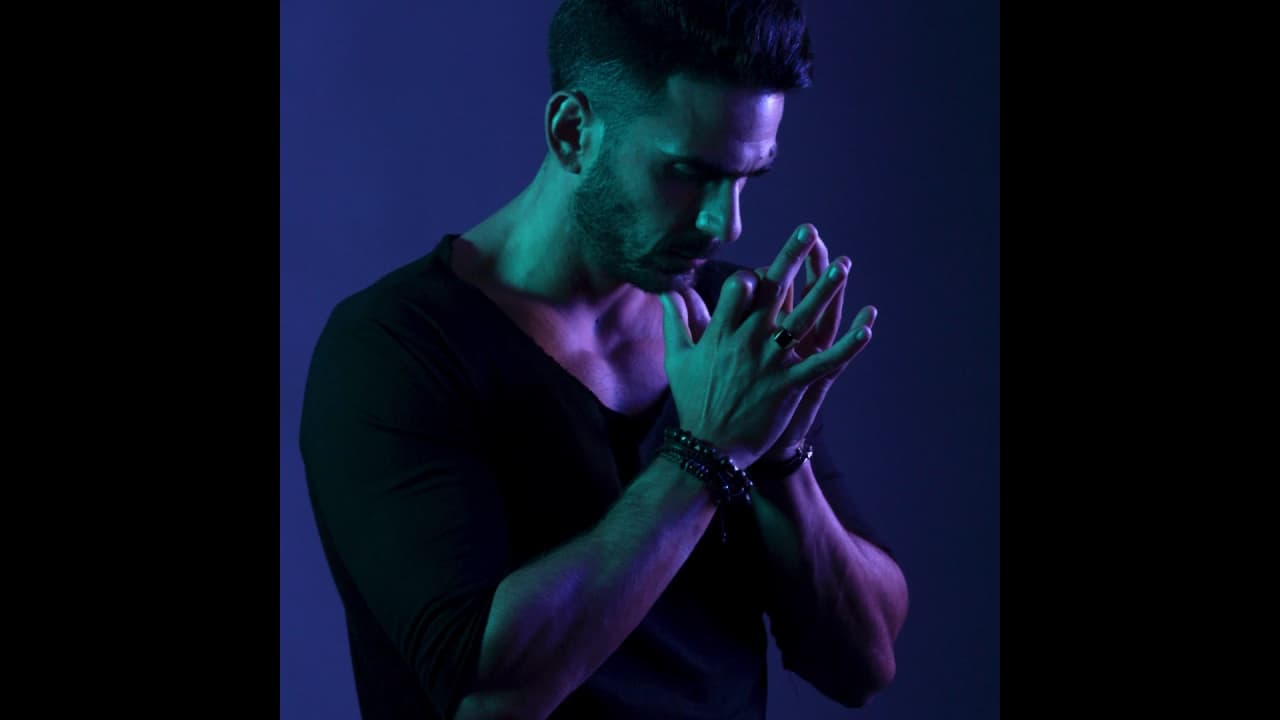 Bonnie Tyler - Total Eclipse Of The Heart (Anjelo Remix) (Drums Intro)