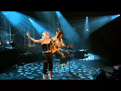 Natasha Bedingfield - The Scientist in concert