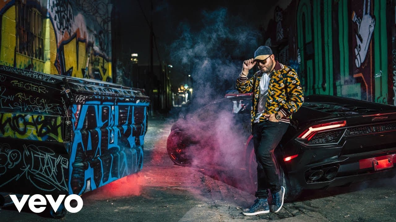 Gerardo Ortiz - A la Orden del Flaco (Official Video)