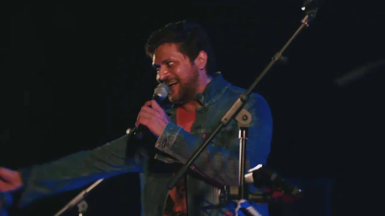 Hai Koi Hum Jaisa (Live) - Strings - Bilal Maqsood | Faisal Kapadia | RedBull Music SoundClash