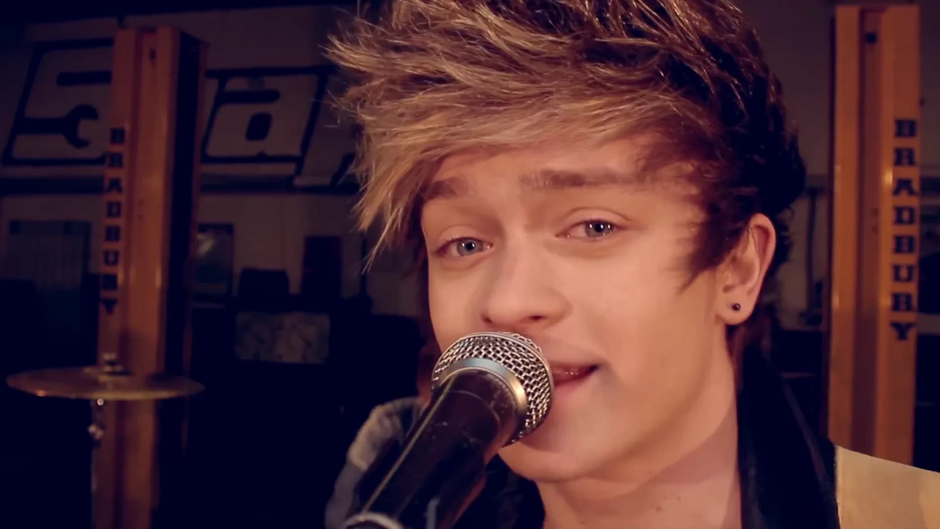 Mcfly - That Girl (Cover by The Vamps) with Dougie Poynter and Carrie Hope Fletcher