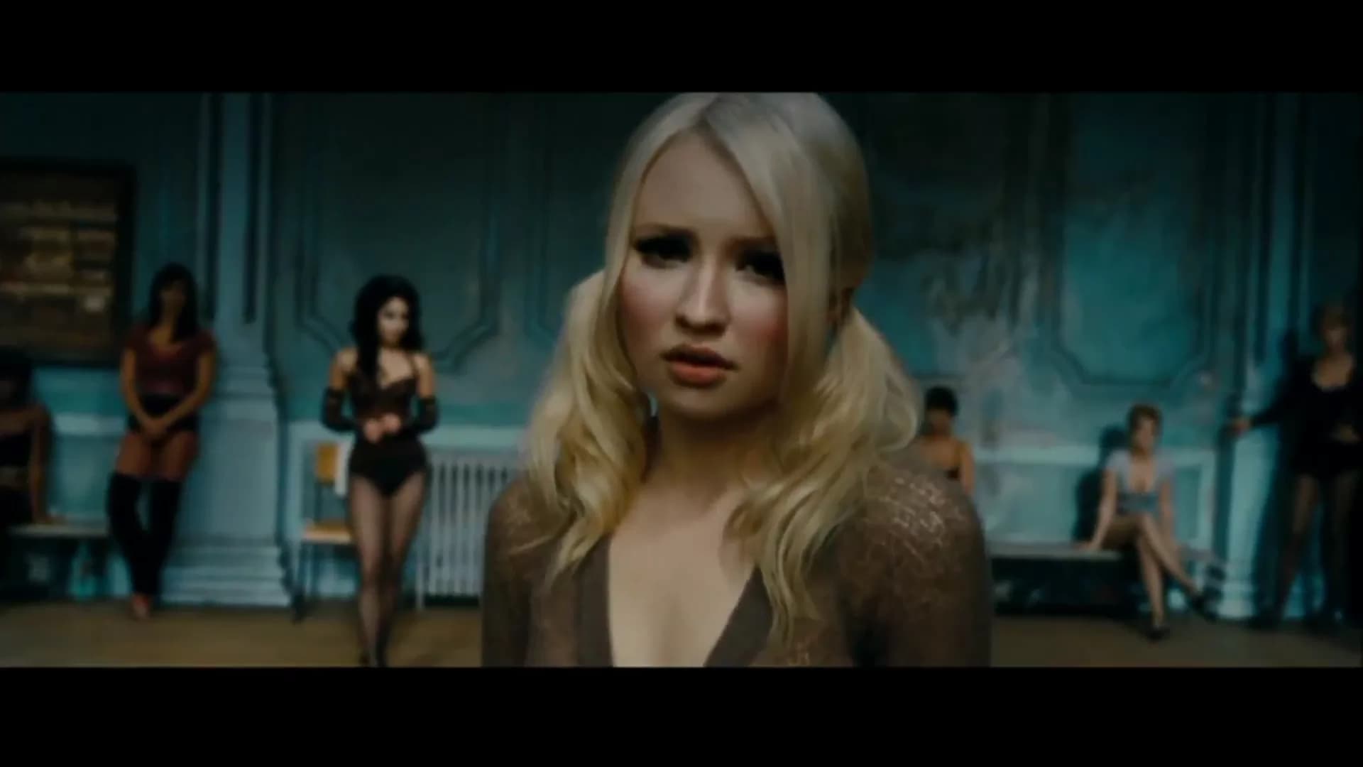 Korn ft. Skrillex - Get Up (Sucker Punch)