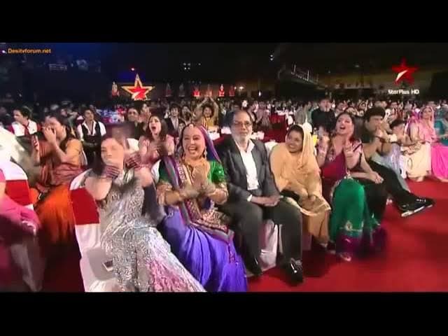 Star Plus First Nayi Soch Award - Nia Sharma