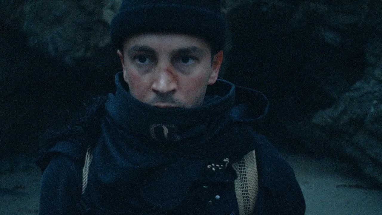 Twenty One Pilots - The Outside (Official Video)