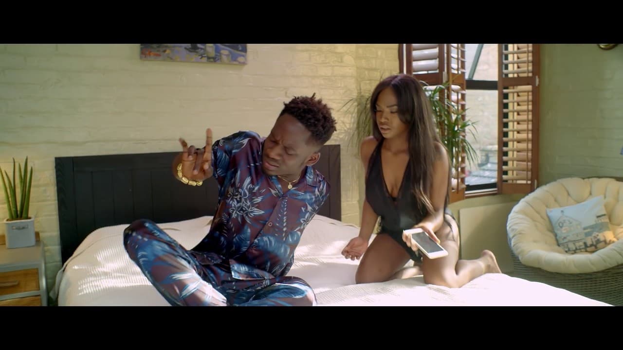 Mr Eazi - In The Morning ft Big Lean ( Vibez Video )
