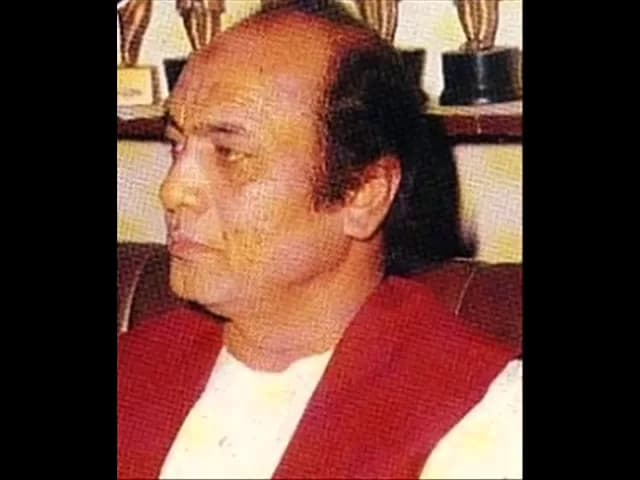 Mehdi Hassan Live...Ranjish Hi Sahi (Very Rare Version)