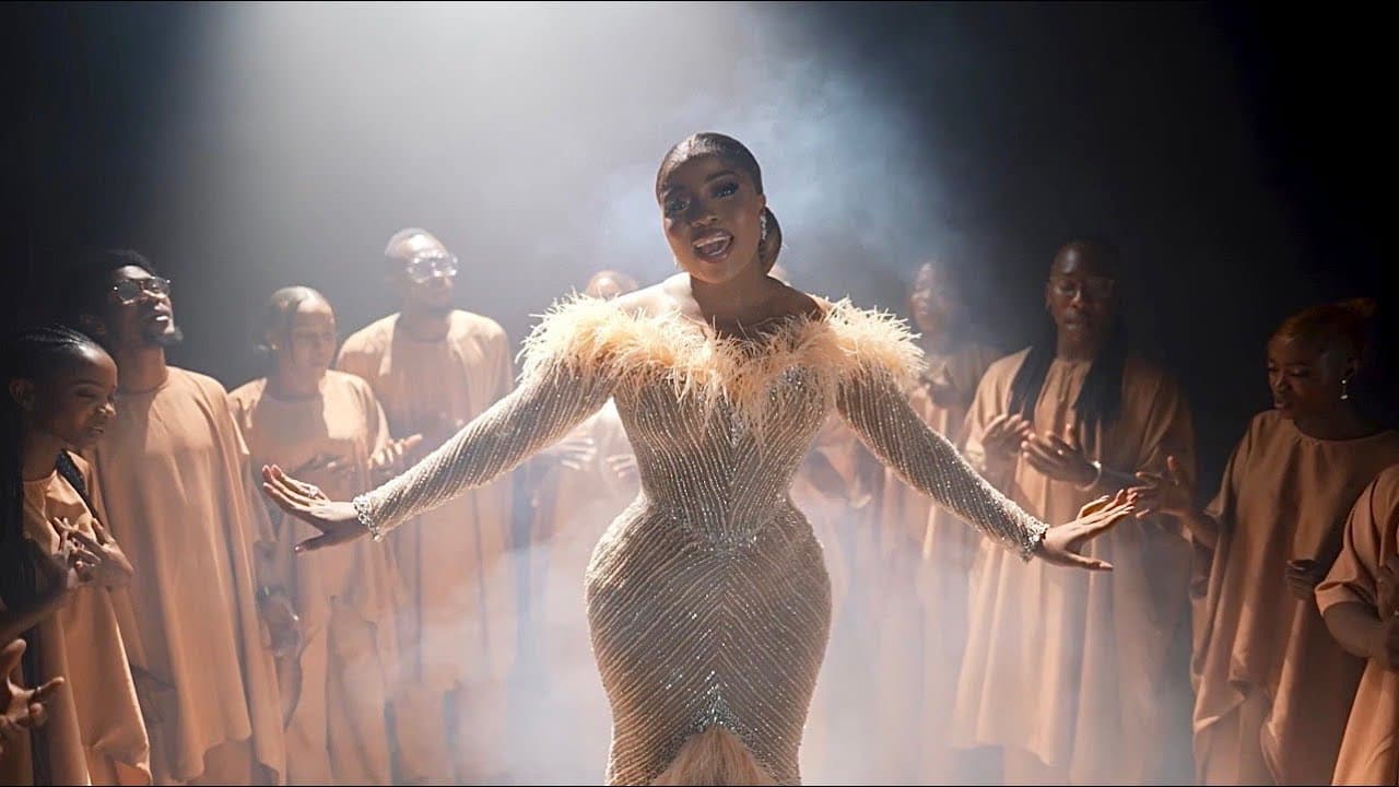 VEEKEE JAMES - NOTHING LESS (Official Video)