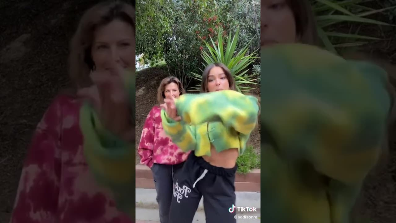 ADDISON RAE THROWING IT BACK COMPILATION!!