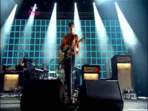 Franz Ferdinand- Take me Out- Glastonbury '09