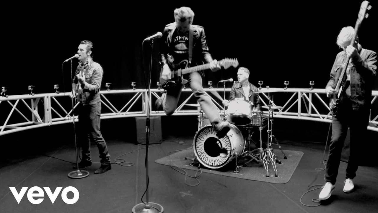 Franz Ferdinand - Bullet (Official Video)