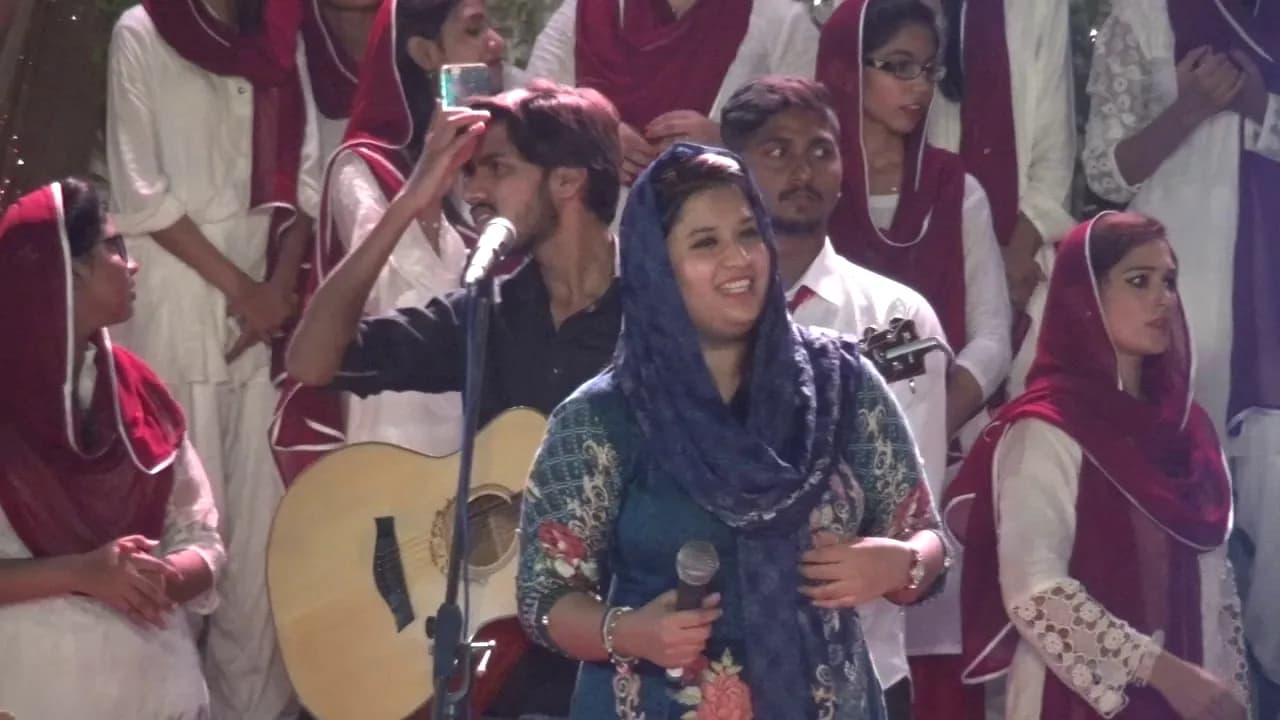 AG TV Convention 2017 Tehmina Tariq Worshiping