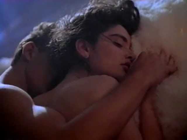 Luis Miguel - Entregate (Official Music Video)