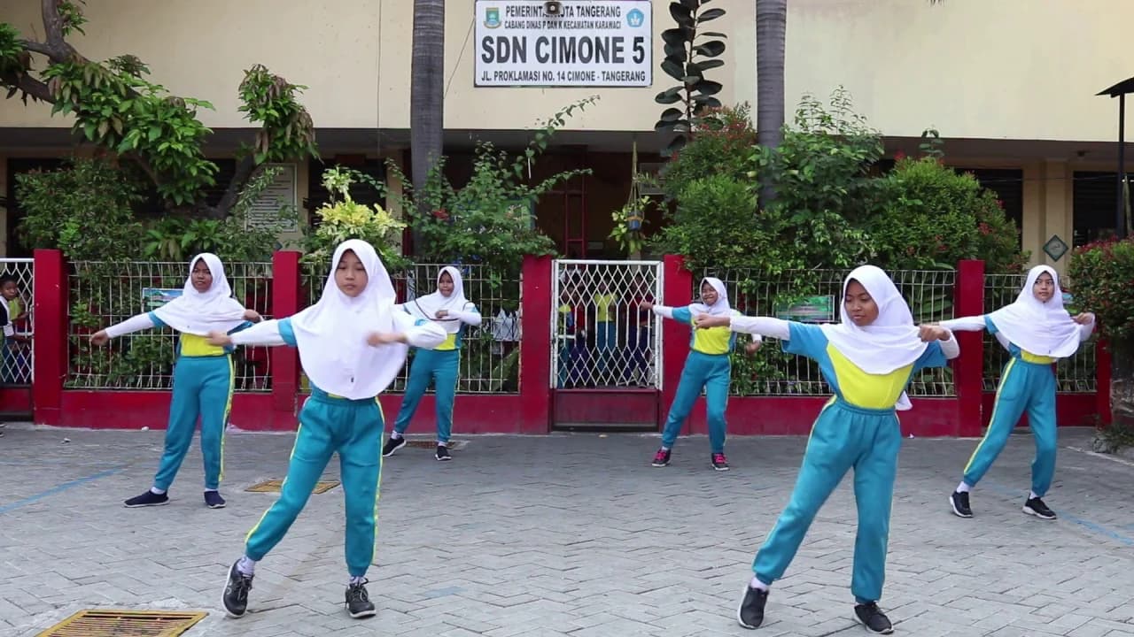 Senam Kreasi Siswa - DJ Haning Nofin Asia