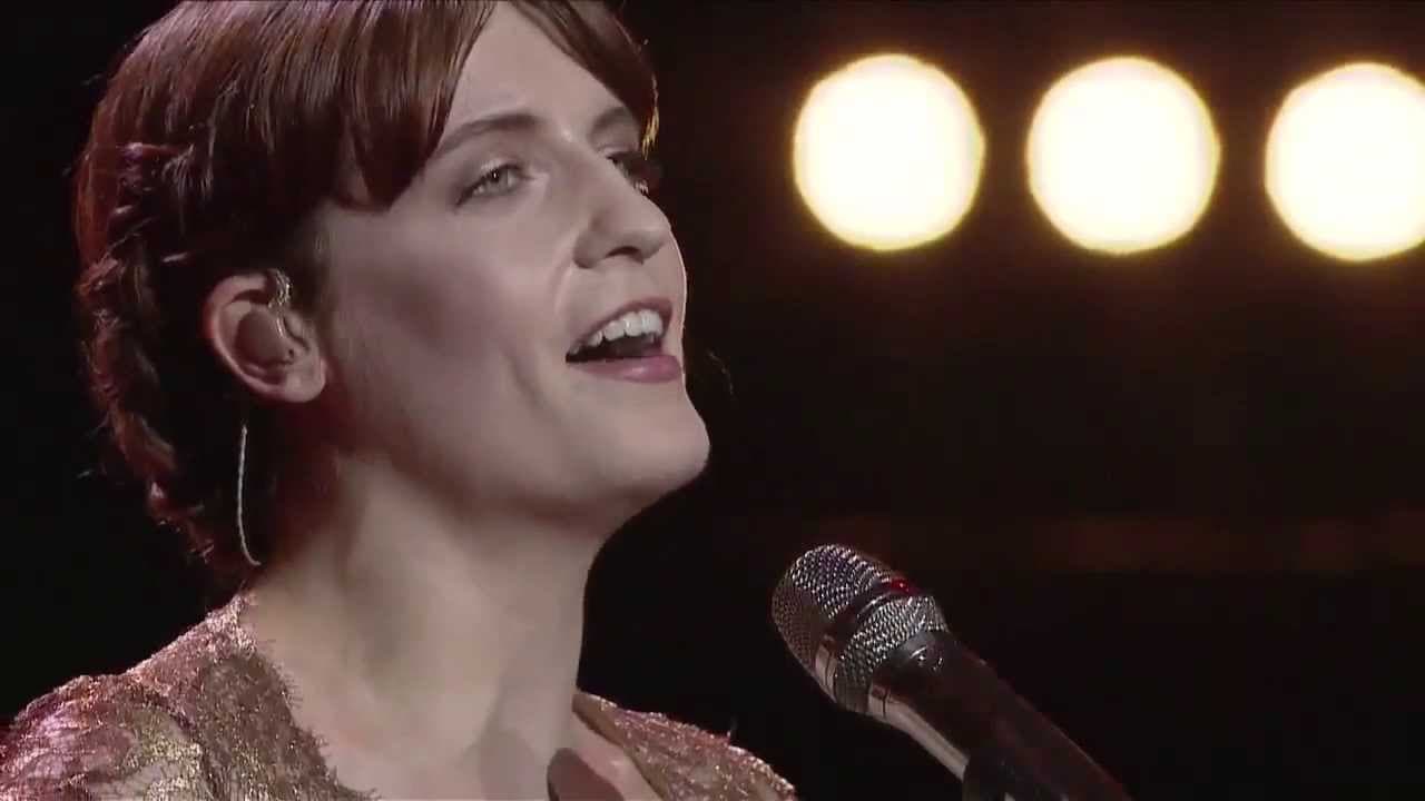 Florence + The Machine - Shake It Out - Live at the Royal Albert Hall