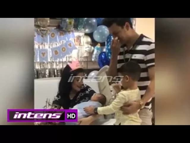 Titi Kamal Dikaruniai Anak Kedua - Intens