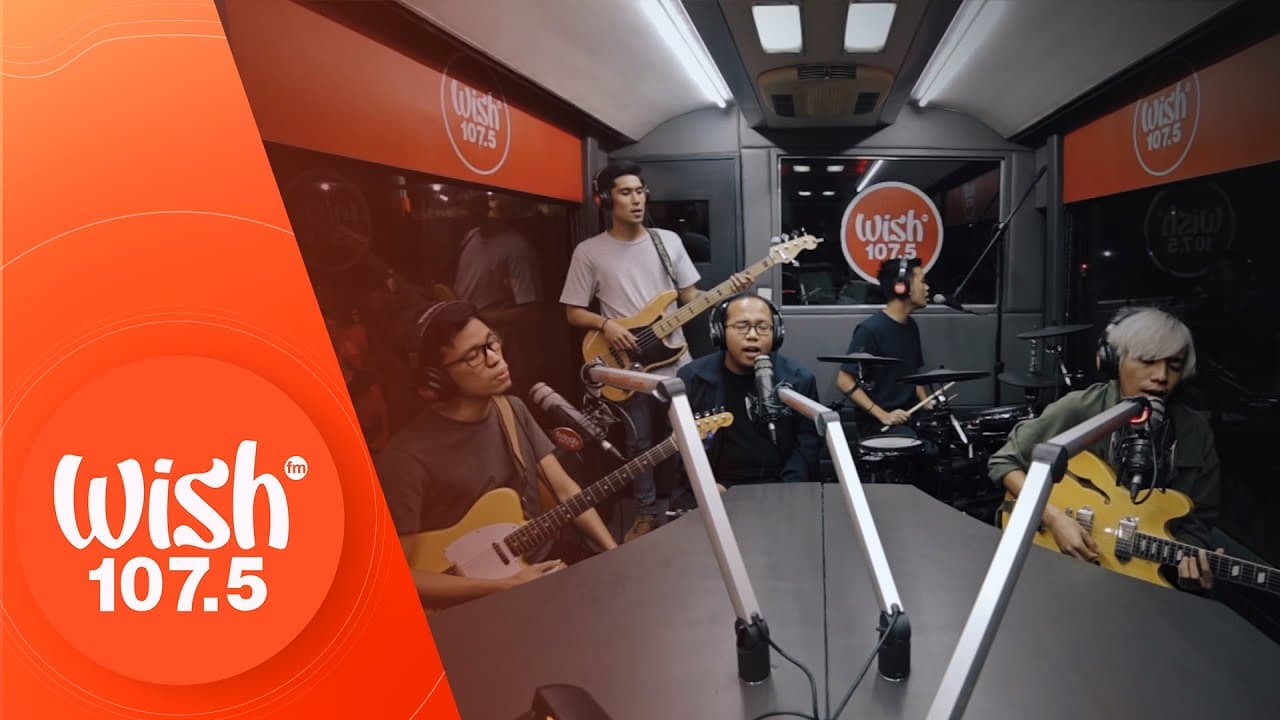 Munimuni performs "Kalachuchi" LIVE on Wish 107.5 Bus