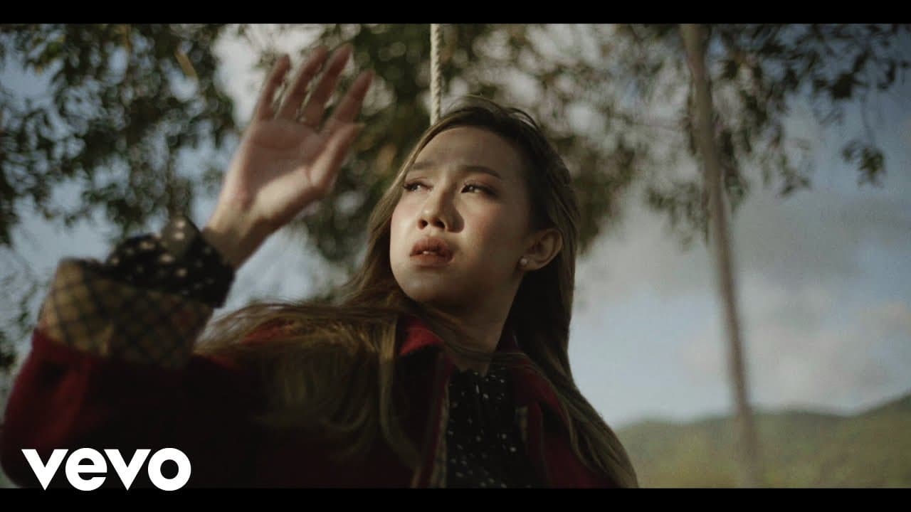 Raissa Ramadhani - Seribu Pelukan (Official Music Video)