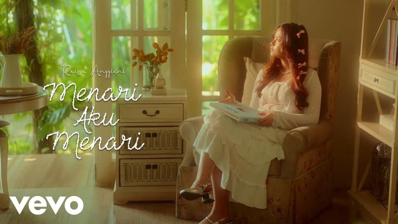 Raissa Anggiani - Menari Aku Menari (Official Music Video)