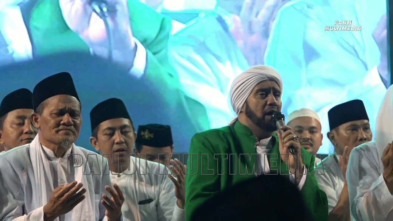FULL JOMBANG BERSHOLAWAT BERSAMA HABIB SYECH BIN ABDUL QODIR ASSEGAF DI ALUN ALON JOMBANG