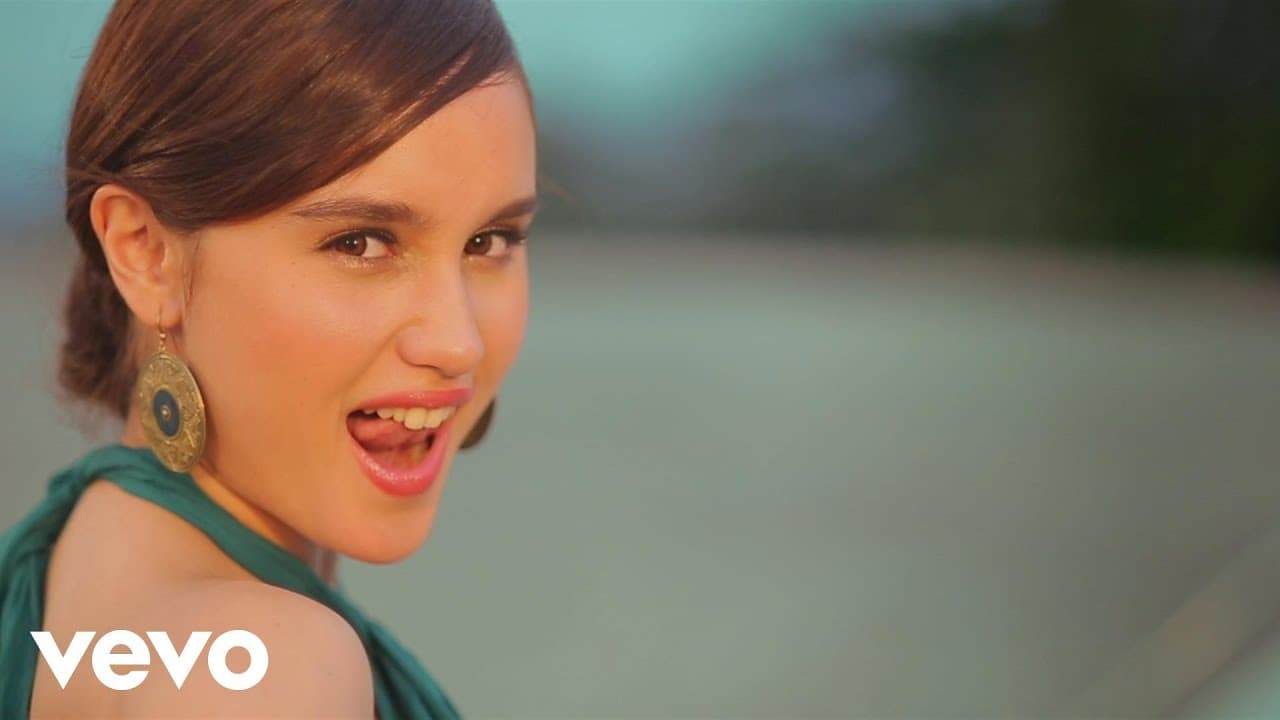 Cinta Laura Kiehl - Tulalit (Video Clip)