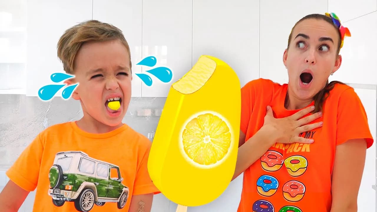 Niki pretend play selling Ice Cream