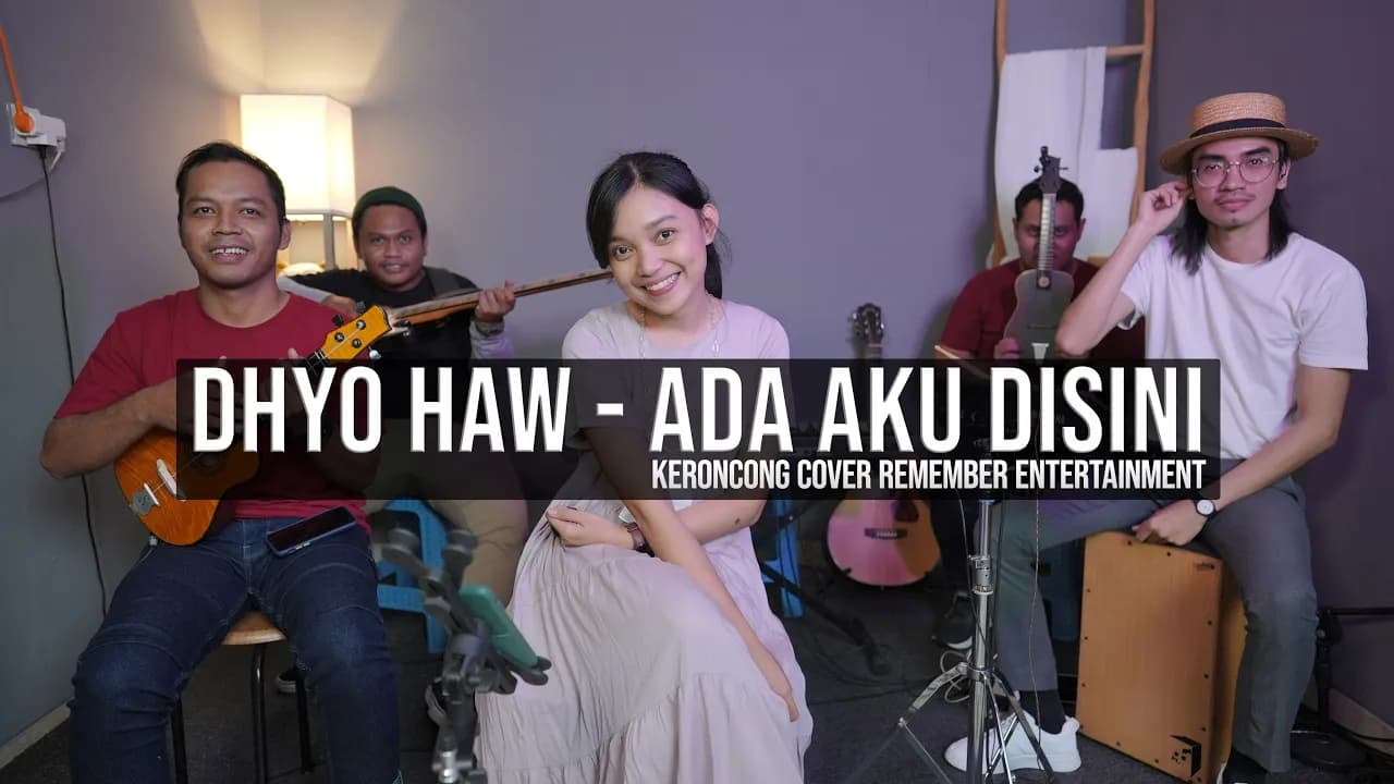 [ KERONCONG ] Dhyo Haw - Ada Aku Disini cover Remember Entertainment