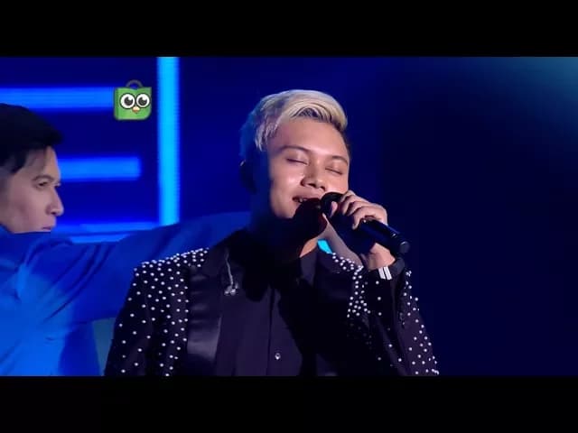 Rizky Febian - Penantian Berharga - LIVE from NET 4.0 presents Indonesian Choice Awards 2017