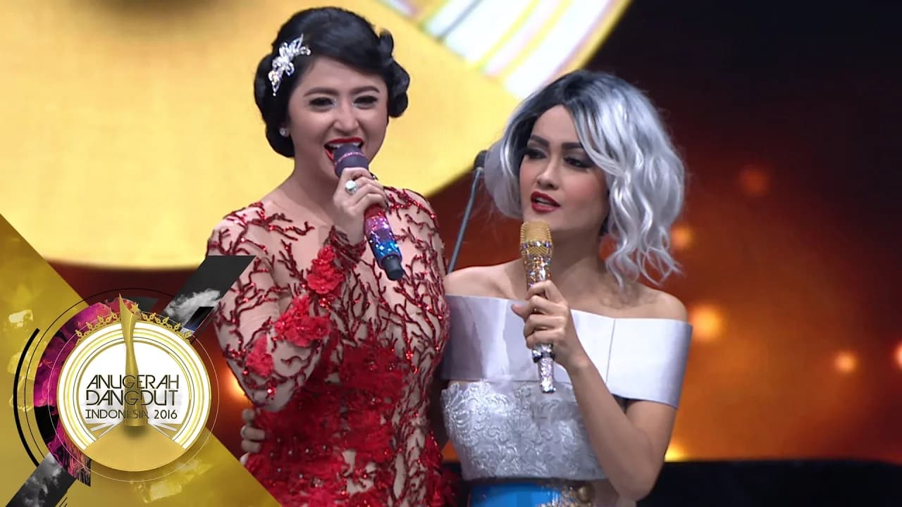 Eksklusif!! Dewi Perssik dan Julia Perez Baikan dan Nyanyi Bareng - ADI 2016 (5/12)