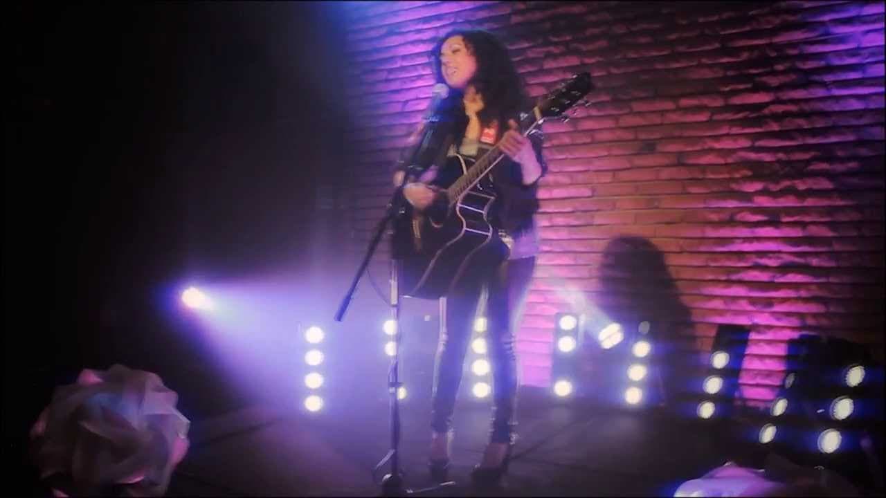 Ilona - Tu Mal Me Hizo Bien (Video Oficial)