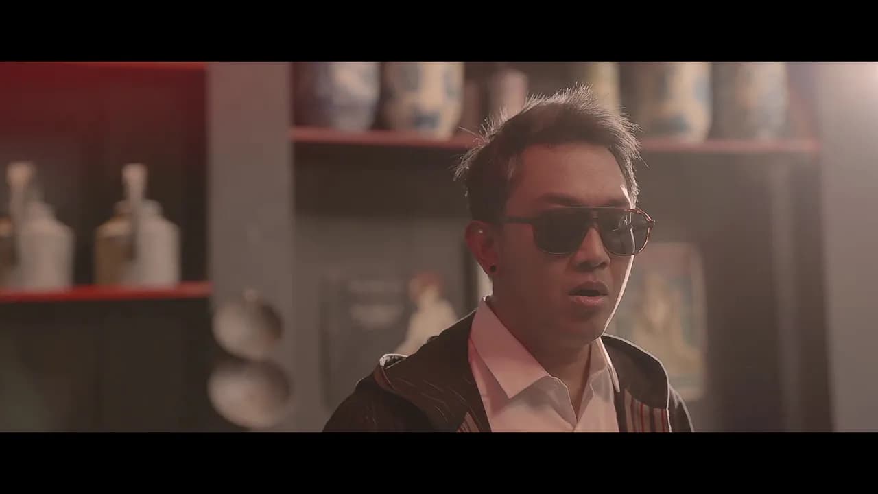 Dudy Oris - Aku Bukan Dia  (Official Music Video)