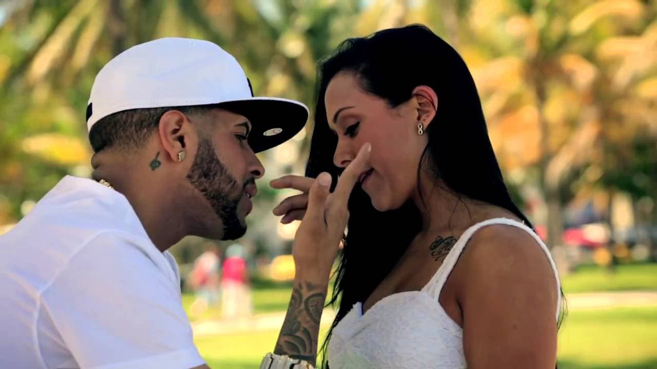 El Sica   Una Oportunidad Official Video